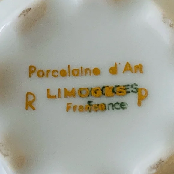 Limoges Porcelane France trinket box
